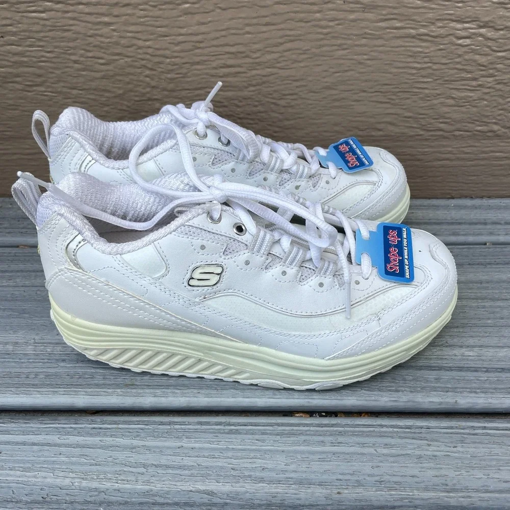 Sketchers Shape Ups Fitness Sneakers Women's Size 6  2009 White NEW No Box  NWOB